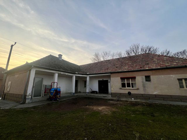 Eladó családi ház, Újhartyánon 74.9 M Ft, 3 szobás