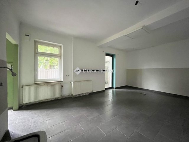 Eladó téglalakás, Budapesten, IV. kerületben 74.9 M Ft, 3 szobás