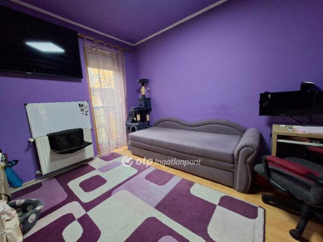 Eladó téglalakás, Budapesten, XXI. kerületben 67.99 M Ft