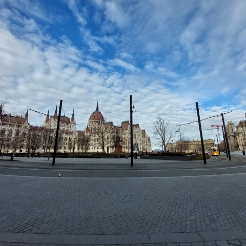 Kiadó téglalakás, albérlet, V. kerületben, Akadémia utcában