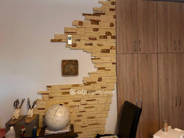 Eladó téglalakás, Budapesten, XX. kerületben 62.9 M Ft