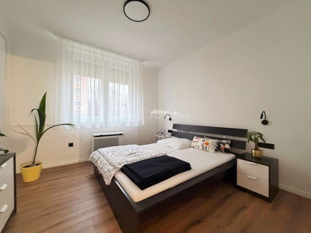 Eladó téglalakás, Szombathelyen 46.5 M Ft, 2 szobás