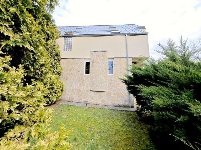 Eladó ikerház, Budapesten, II. kerületben 234.9 M Ft, 5 szobás