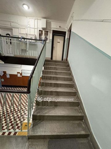 Eladó téglalakás, Aszódon 33 M Ft, 1 szobás