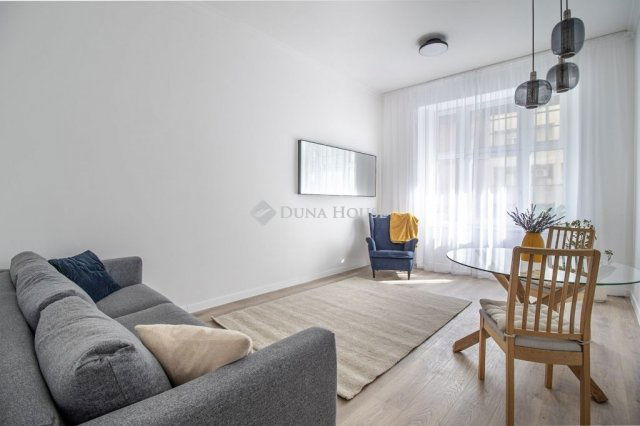 Eladó téglalakás, Budapesten, II. kerületben 49.9 M Ft, 1 szobás