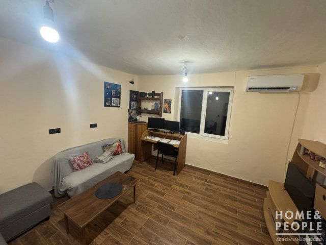 Eladó családi ház, Ásotthalmán 46.6 M Ft, 2 szobás