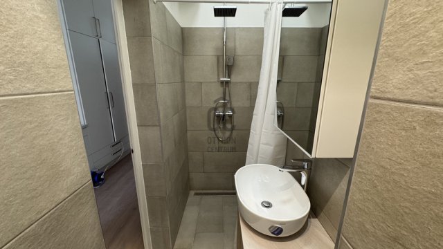 Eladó téglalakás, Budapesten, VIII. kerületben 49.9 M Ft