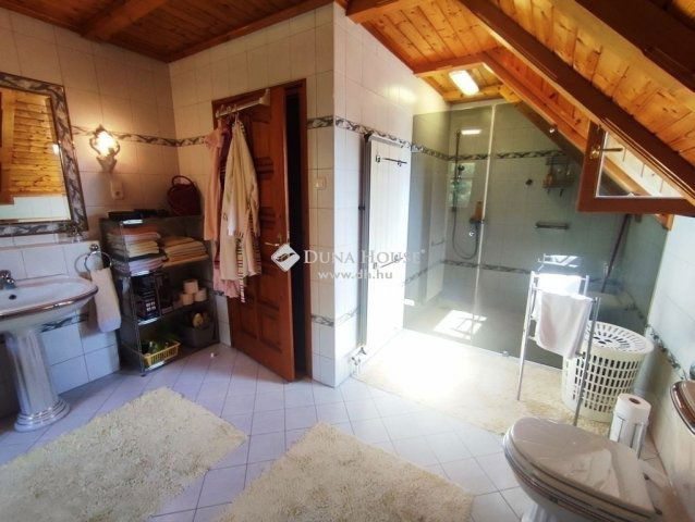 Eladó családi ház, Fülöpházán 229 M Ft, 7 szobás