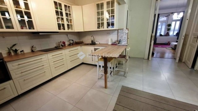 Eladó téglalakás, Budapesten, IX. kerületben 89.9 M Ft, 2 szobás