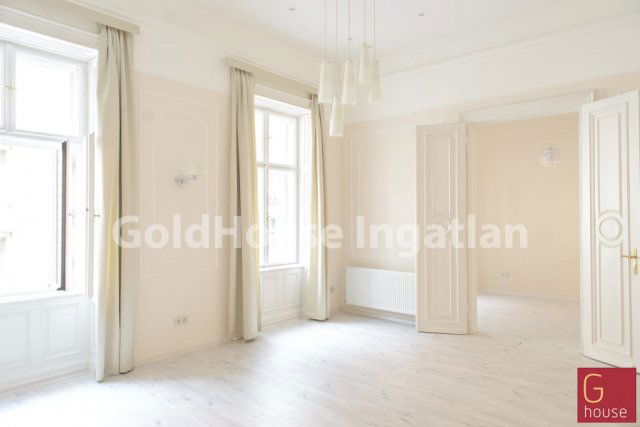 Kiadó iroda, Budapesten, VI. kerületben, Andrássy úton, 3 szobás