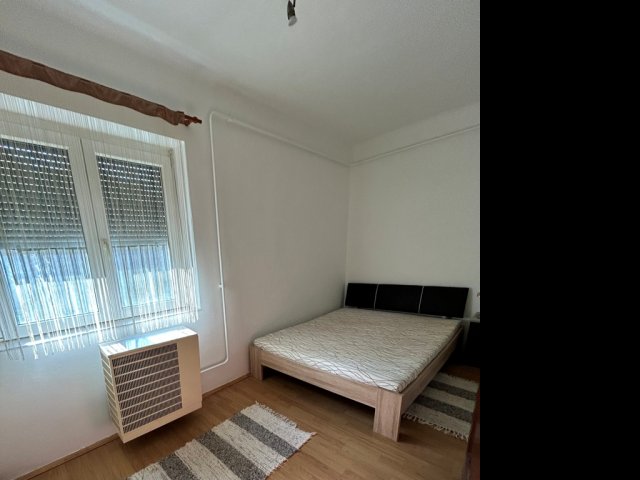 Kiadó téglalakás, albérlet, Pécsett, Vadász utcában, 2 szobás