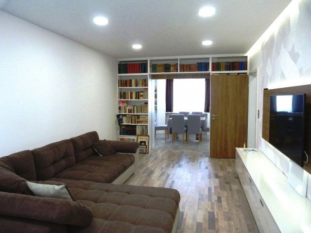 Kiadó iroda, Székesfehérvárott 260 E Ft / hó, 3 szobás