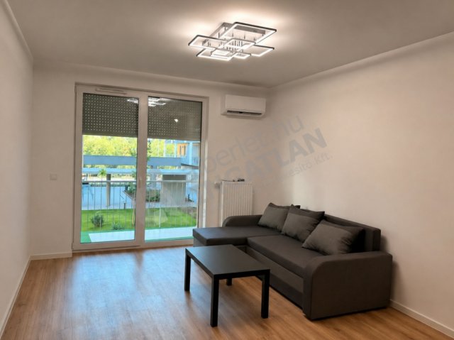 Kiadó panellakás, albérlet, X. kerületben, Gyógyszergyári utcában