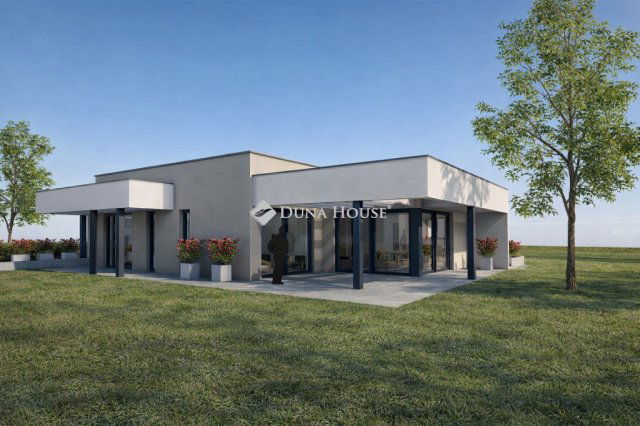 Eladó családi ház, Kecskeméten 210 M Ft, 4 szobás