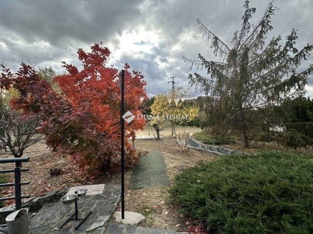 Eladó családi ház, Kecskeméten 165 M Ft, 5 szobás