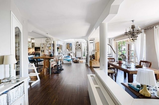 Eladó családi ház, Szentendrén 179 M Ft, 4 szobás