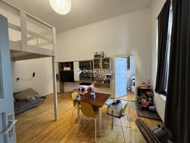 Eladó téglalakás, Budapesten, IX. kerületben 86 M Ft, 3 szobás