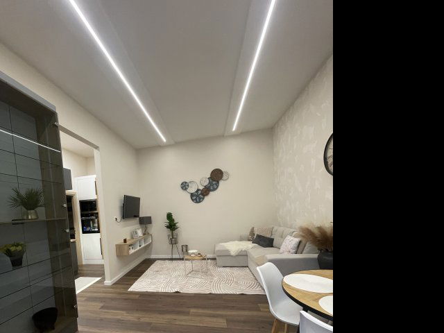 Eladó téglalakás, Budapesten, VII. kerületben 85.1 M Ft