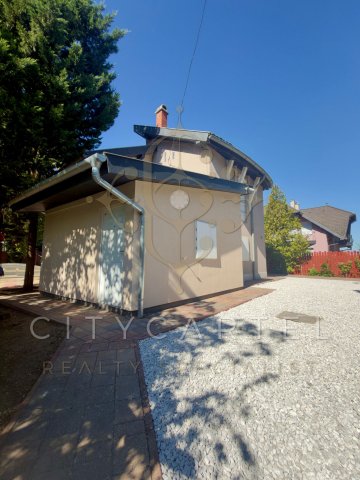 Eladó családi ház, Balatonlelleén 249.9 M Ft, 5 szobás