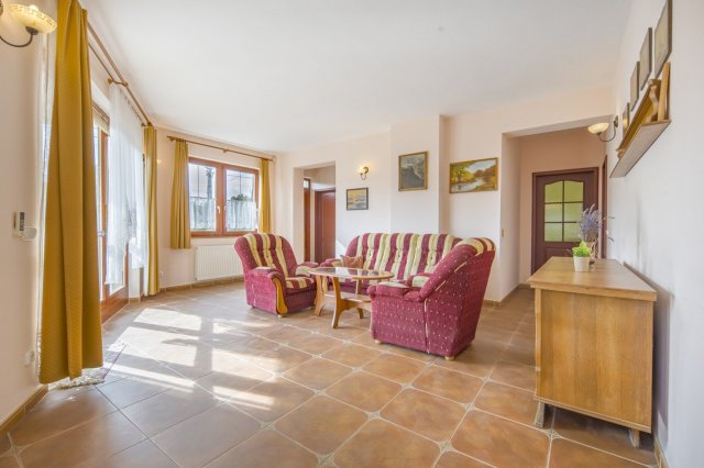 Eladó családi ház, Balatonalmádiban, Pinkóczi úton 150 M Ft