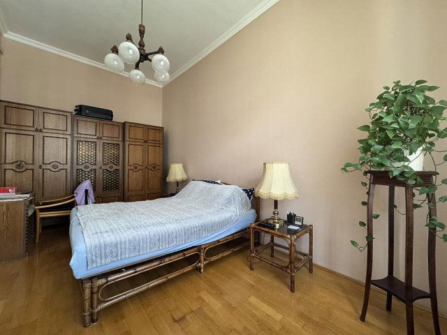 Eladó téglalakás, VII. kerületben, Péterfy Sándor utcában