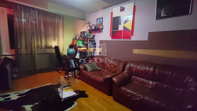 Eladó panellakás, Miskolcon 32.65 M Ft, 2+1 szobás