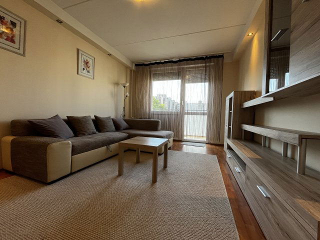 Eladó panellakás, Miskolcon, Arany János utcában 34.9 M Ft