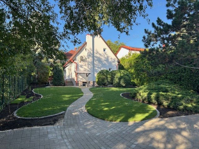 Kiadó családi ház, albérlet, Budapesten, III. kerületben