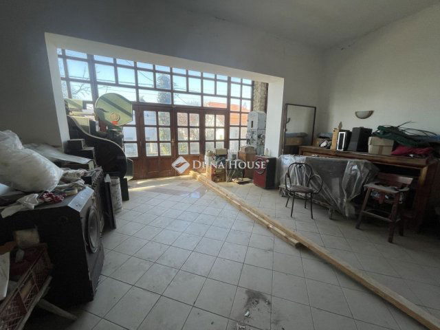 Eladó családi ház, Szigetmonostorban 68 M Ft