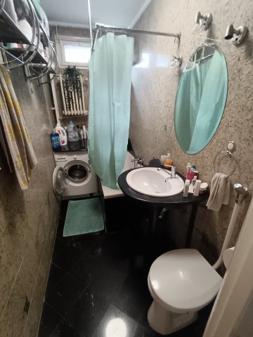 Eladó panellakás, Pécsett, Építők útján 46.9 M Ft, 2 szobás