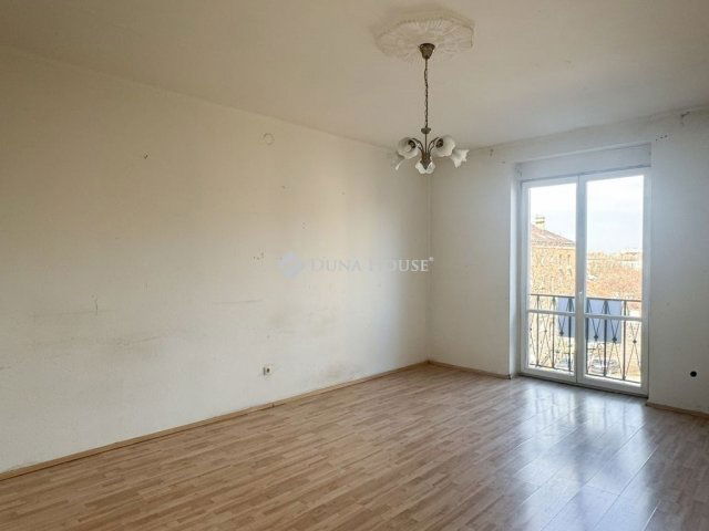 Eladó téglalakás, Budapesten, XIV. kerületben 61.5 M Ft