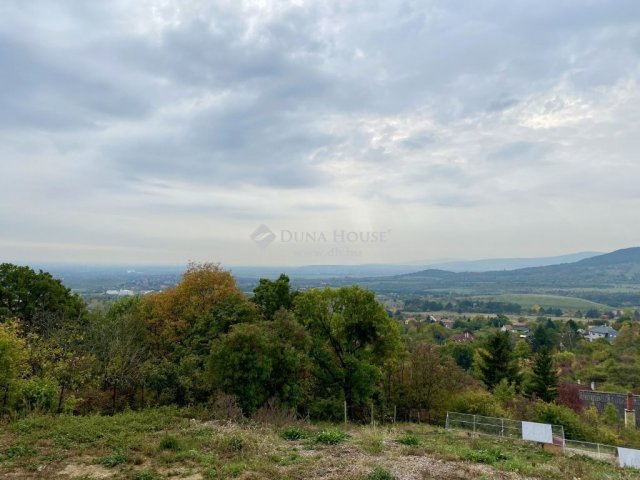 Eladó családi ház, Szentendrén 149 M Ft, 4 szobás