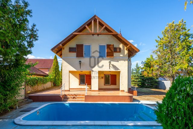 Eladó hotel, Kőröshegyen 129.9 M Ft / költözzbe.hu