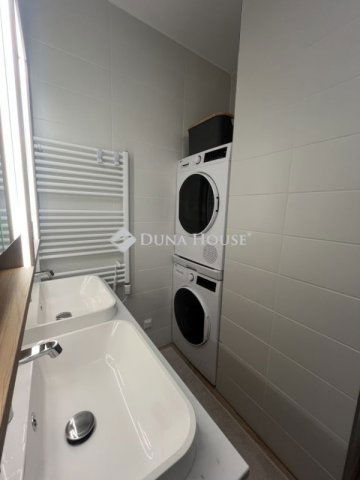 Eladó téglalakás, Budapesten, XIII. kerületben 144.9 M Ft