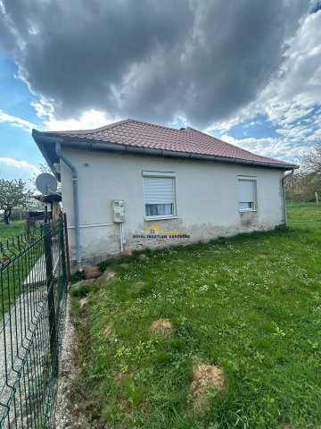 Eladó családi ház, Polányon 16.9 M Ft, 2 szobás