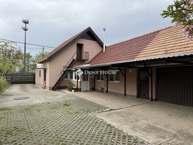 Eladó családi ház, Maglódon 114.99 M Ft, 5 szobás