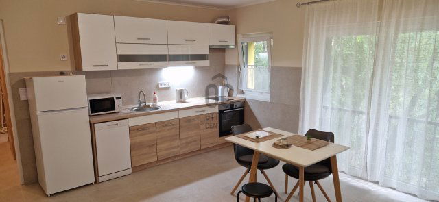 Kiadó téglalakás, albérlet, Debrecenben 260 E Ft / hó, 2 szobás
