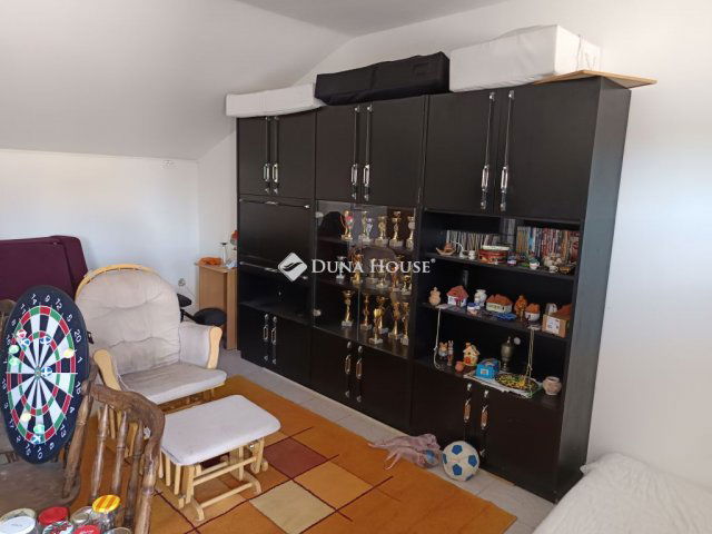 Eladó családi ház, Bicskén, Dobó utcában 59.9 M Ft, 5 szobás