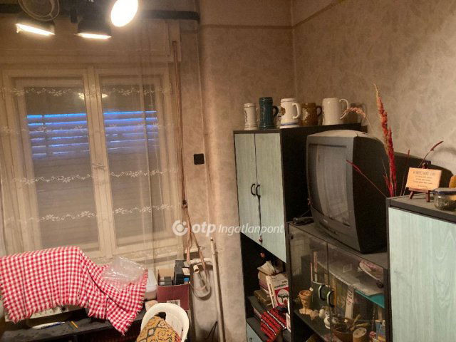 Eladó családi ház, Sajószentpéteren 31 M Ft, 2+2 szobás