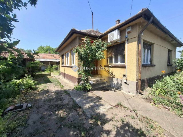Eladó családi ház, Tápiószelén 18 M Ft, 3 szobás