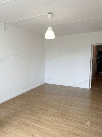 Kiadó panellakás, albérlet, Budapesten, X. kerületben, 1 szobás