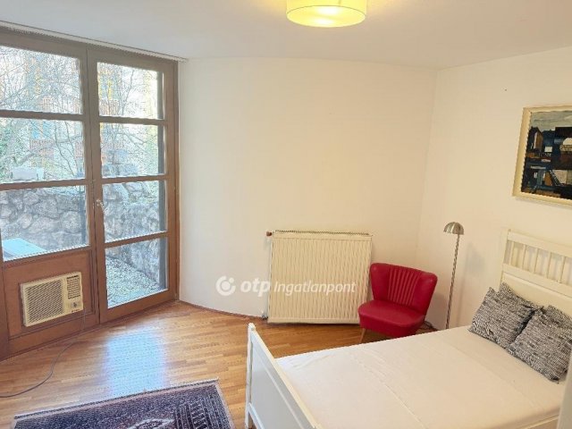 Eladó téglalakás, Budapesten, I. kerületben 245 M Ft, 3 szobás