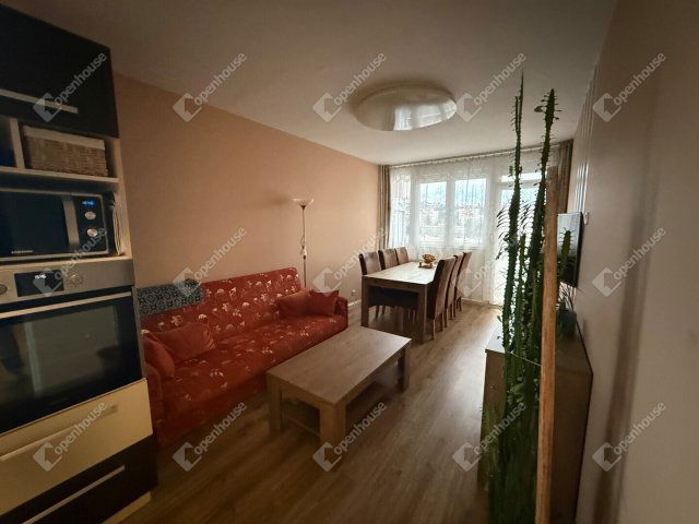 Eladó téglalakás, Zalaegerszegen 43.9 M Ft, 3 szobás