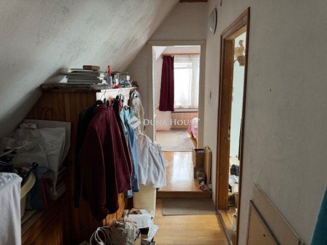 Eladó családi ház, Budapesten, XVIII. kerületben 129.9 M Ft