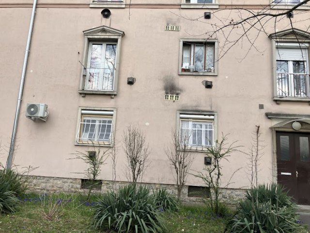 Eladó téglalakás, Pécsett 27.3 M Ft, 1 szobás