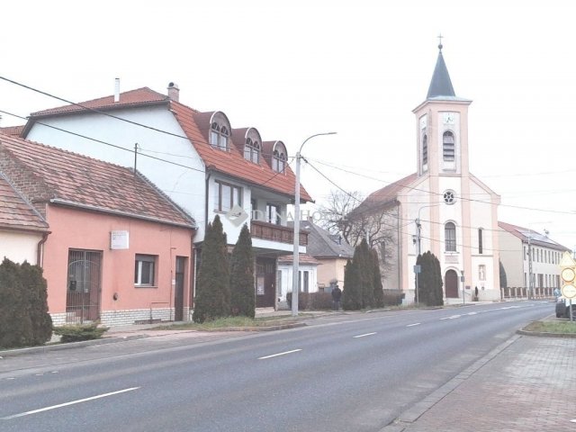 Eladó családi ház, Táton 46.99 M Ft, 3 szobás