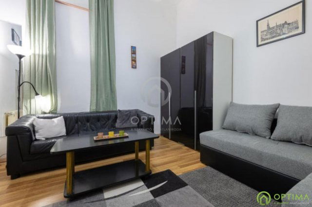 Eladó téglalakás, XIII. kerületben, Visegrádi utcában