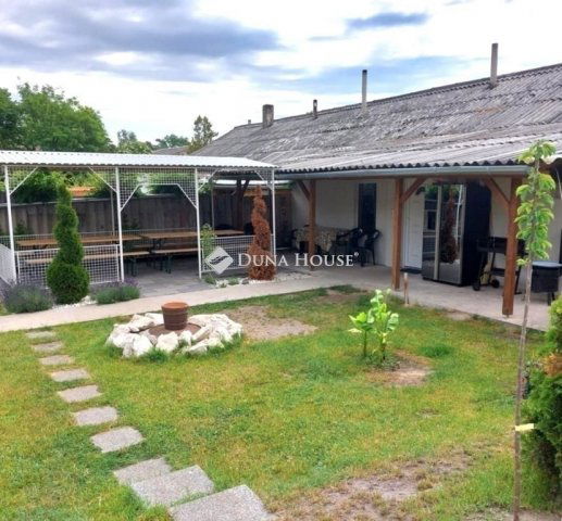 Eladó családi ház, Ócsán 42.9 M Ft, 3 szobás