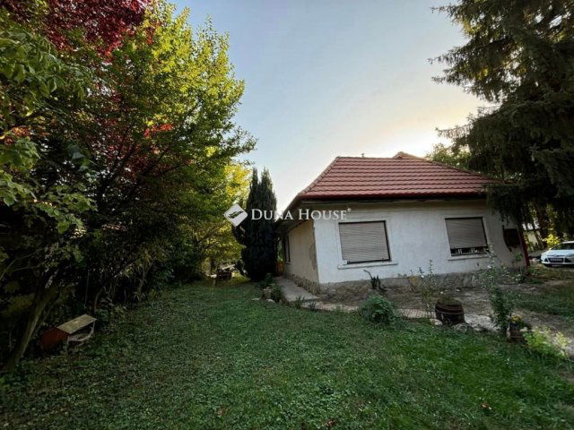 Eladó családi ház, Piliscsabán 129.9 M Ft, 3 szobás