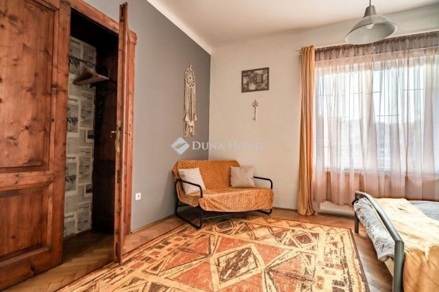 Eladó téglalakás, Budapesten, XI. kerületben 299 M Ft, 6 szobás